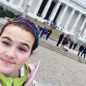 Meet your Posher, Alexandra